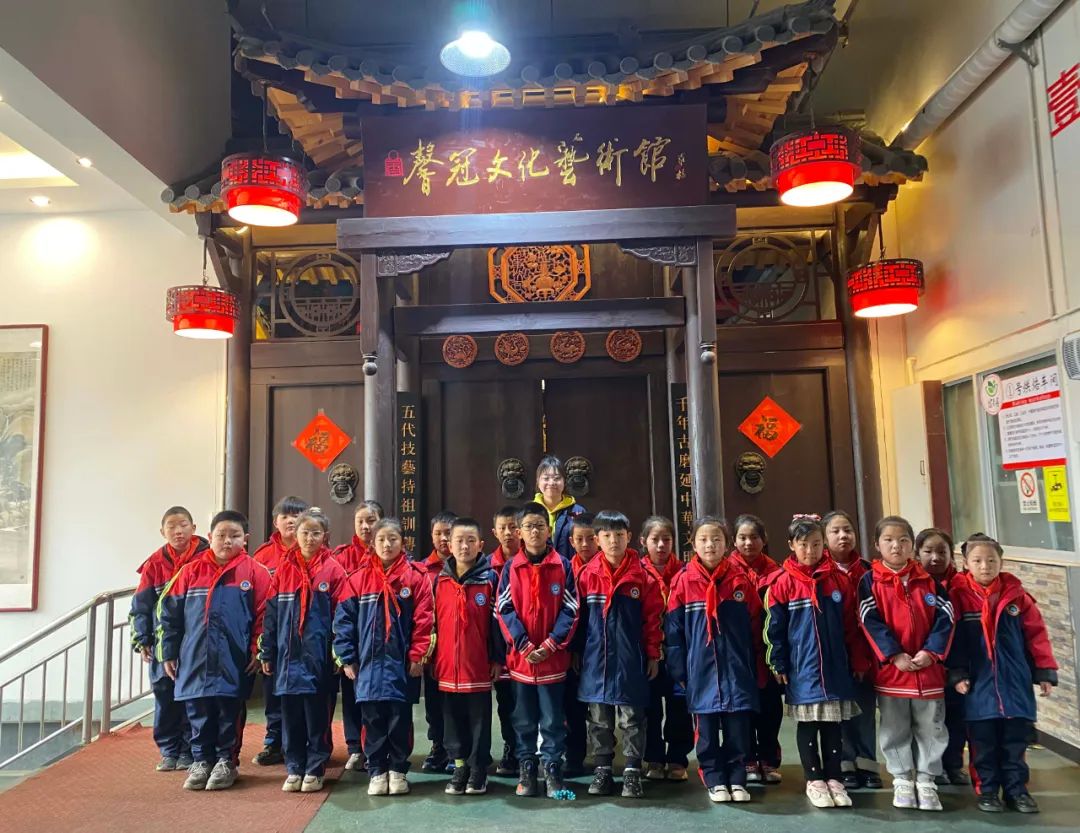 科普教育，薪火相傳